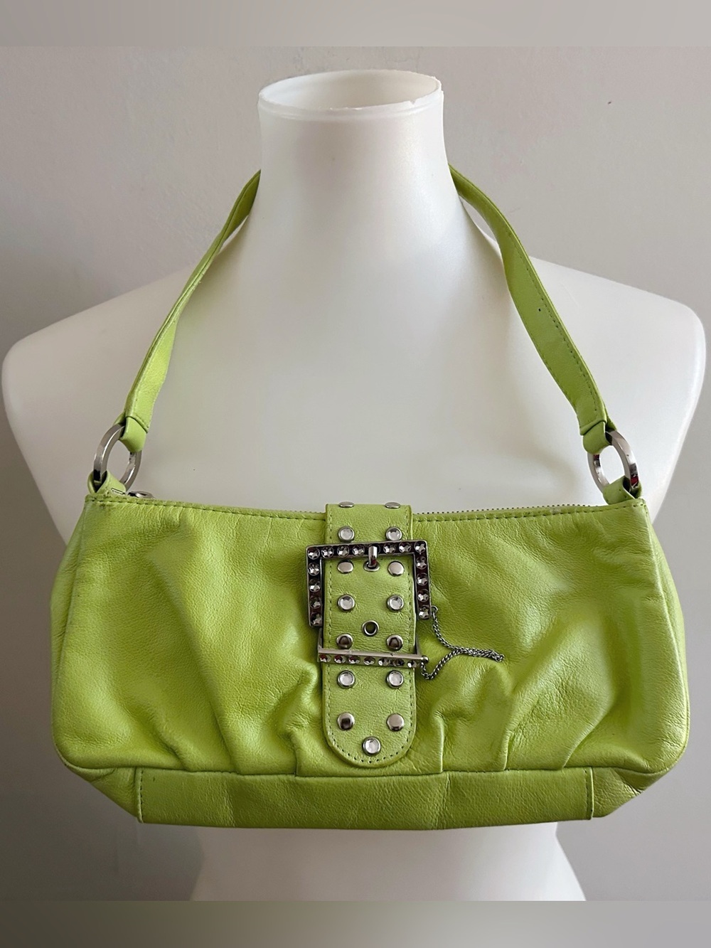 (sold)90s Y2K Wilson's Leather Stud-Accent Lime Green Shoulder Bag Bratz Style
